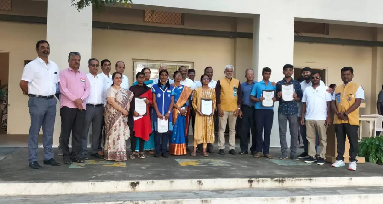 Rotary Club of Coimbatore Royals honours top acheivers